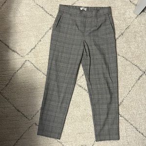 Aritzia Babaton size 4 checkered dress pants